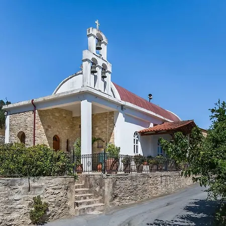 Diogenis House Moirai